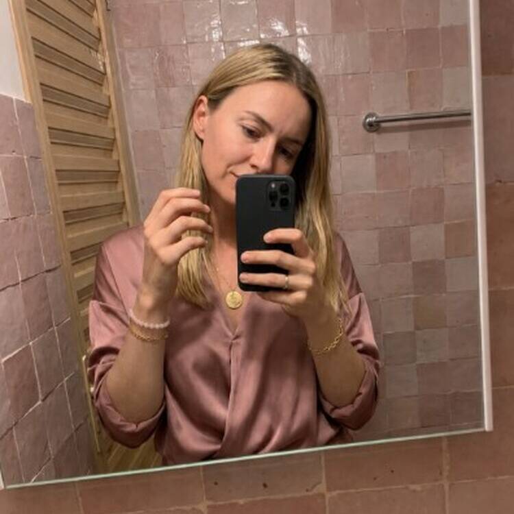 Foto de perfil de JENNYFER